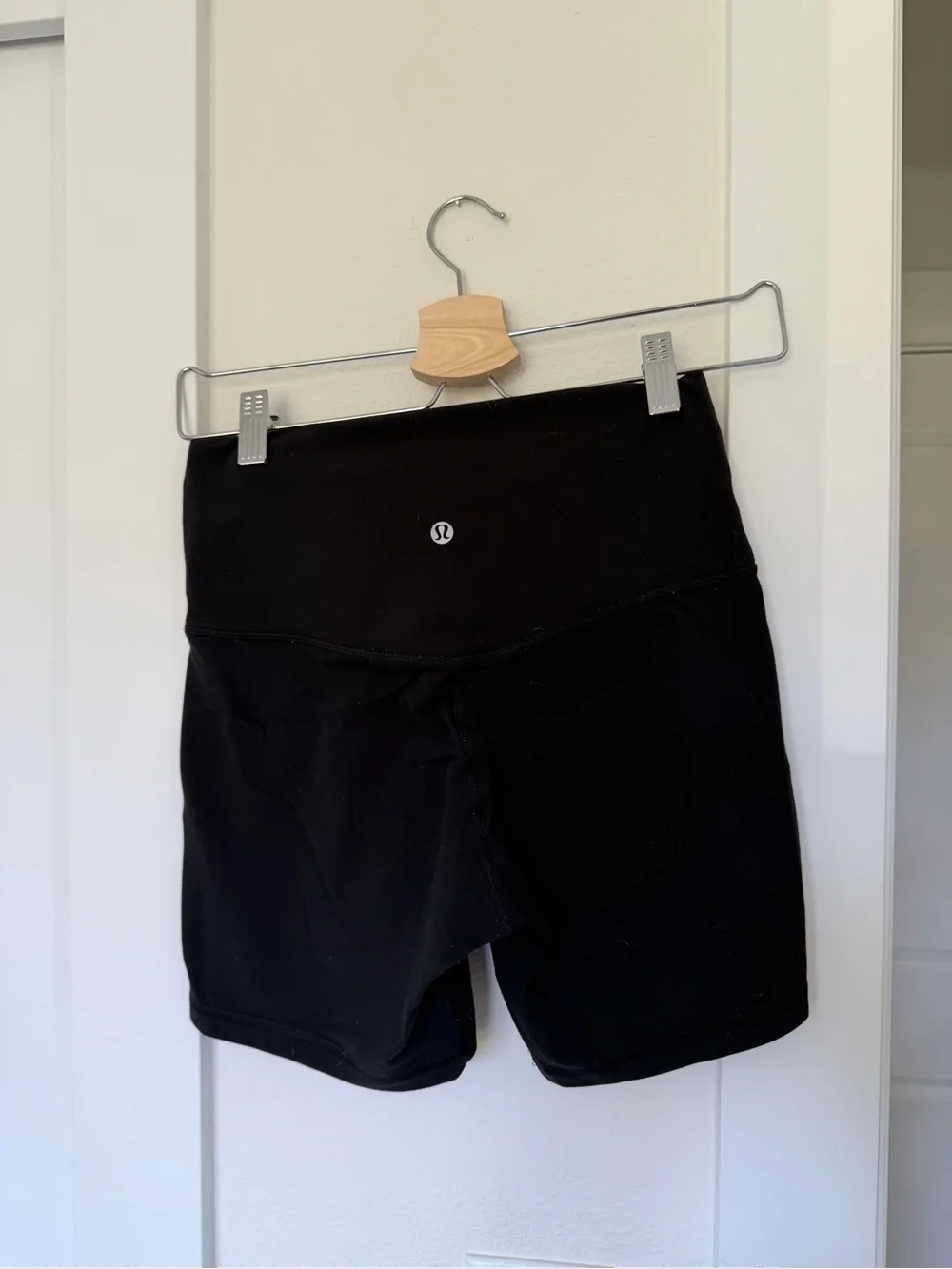Lululemon Align 6” Short